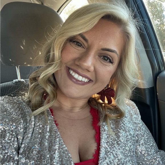 Meet your Posher, Tylor - Picture 7 of 7